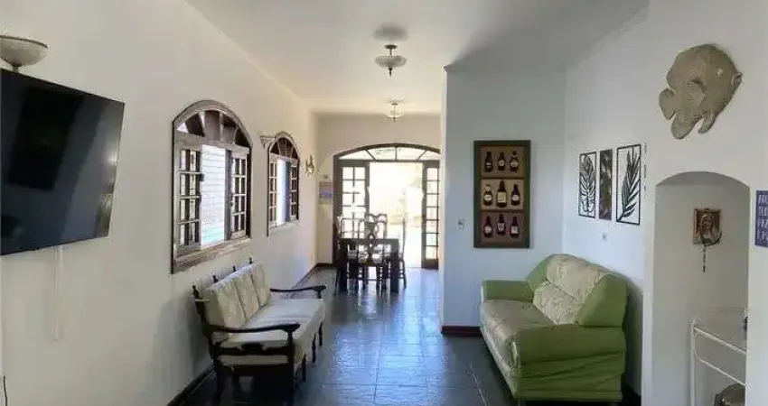 Sobrado 363 m2 Jardim Guaiuba, Guarujá/SP à Venda Piscina e Próximo da Praia