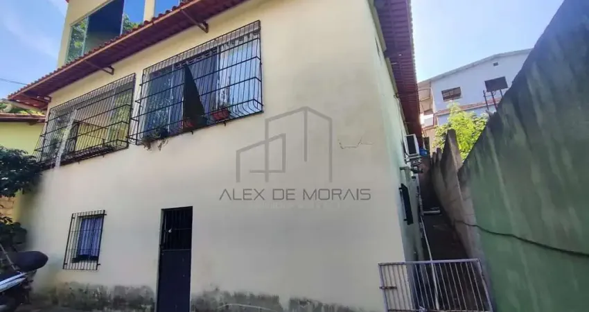 Casa com 4 quartos à venda na Rua Dulcino Coelho, 1, Centro, Viana