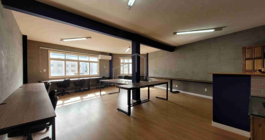 Excelente Sala Comercial Reformada para Venda no Centro de Vitória