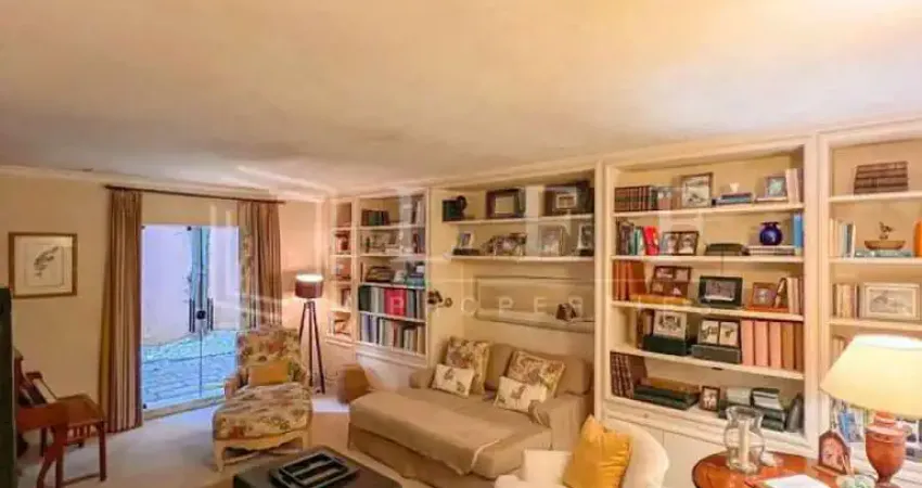 Casa com 5 quartos à venda na Rua Guaonés, --, Jardim Guedala, São Paulo