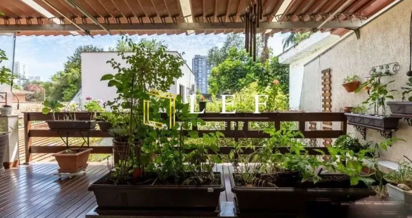 Casa com 4 quartos à venda na Rua Bernardino de Campos, --, Campo Belo, São Paulo