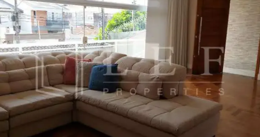 Casa com 3 quartos à venda na Rua Croata, --, Vila Ipojuca, São Paulo