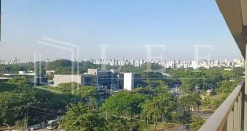 Em frente ao parque das bicicletas, ao lado do metrô e apenas 5 min do parque ibirapuera.