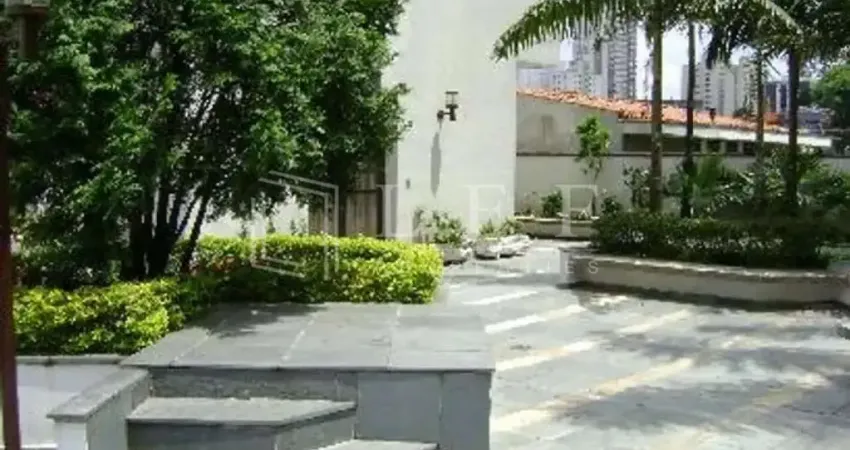 Apartamento com 3 quartos à venda na Rua Pio XI, --, Alto de Pinheiros, São Paulo