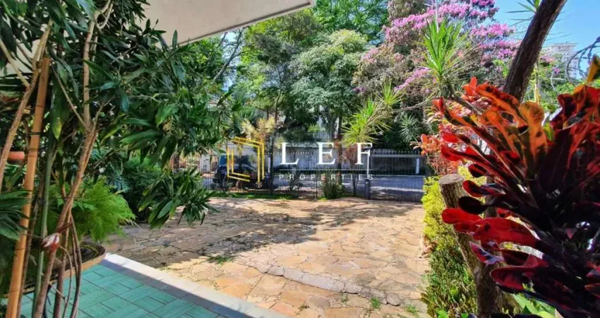 Casa com 5 quartos à venda na Rua Itápolis, --, Pacaembu, São Paulo