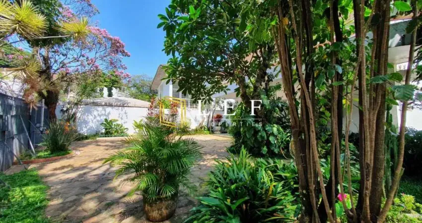 Casa com 5 quartos à venda na Rua Itápolis, --, Pacaembu, São Paulo