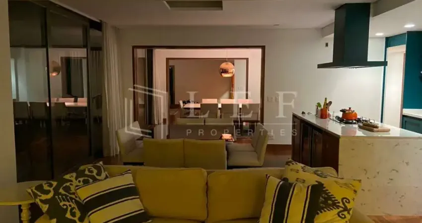 Casa com 4 quartos à venda na Rua Jabebira, --, Cidade Jardim, São Paulo