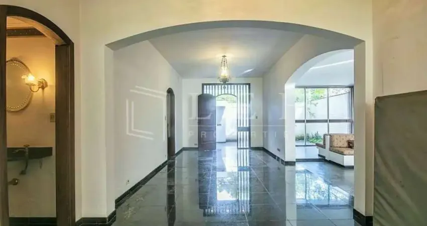 Casa com 4 quartos à venda na Rua Guilherme Moura, --, Vila Madalena, São Paulo