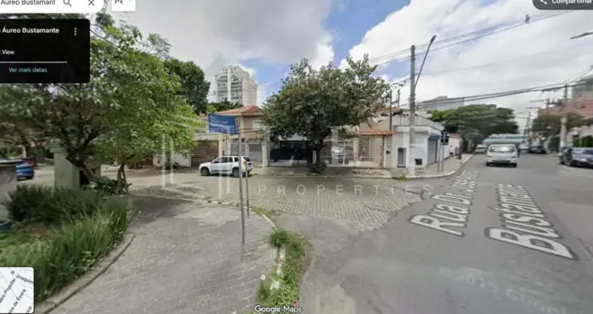 Casa com 3 quartos à venda na Rua Doutor José Áureo Bustamante, --, Santo Amaro, São Paulo