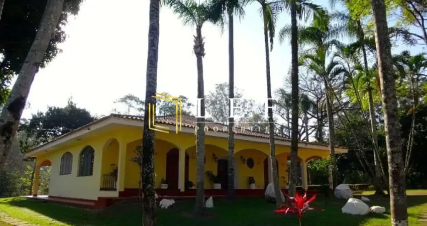 Chácara / sítio com 3 quartos à venda na Estrada de Ferro Bragantina, --, Mato Dentro, Atibaia