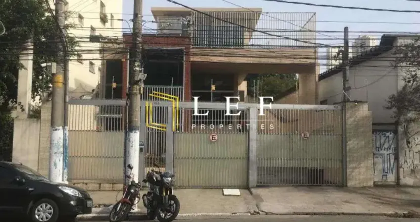 Prédio à venda na Rua Clímaco Barbosa, --, Cambuci, São Paulo