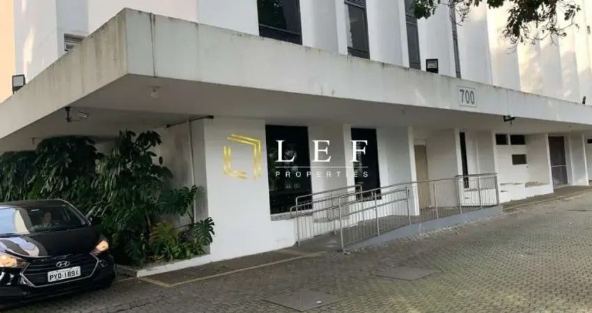 Prédio para alugar na Avenida General Furtado Nascimento, --, Alto de Pinheiros, São Paulo