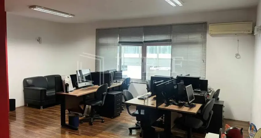 Prédio à venda na Rua Paracuê, --, Sumaré, São Paulo