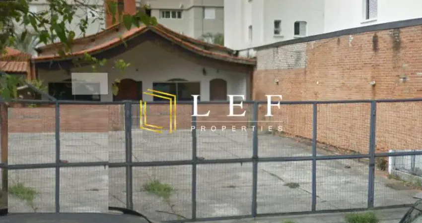 Prédio à venda na Avenida Miruna, --, Moema, São Paulo