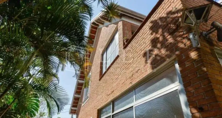 Casa com 4 quartos à venda na Rua Macaé, --, Pacaembu, São Paulo