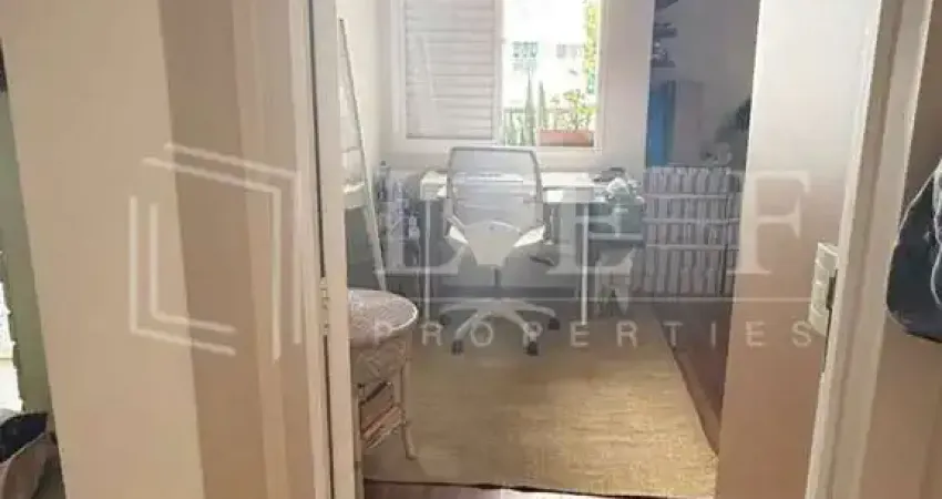 Apartamento com 2 dormitórios , cozinha americana pronto para morar.