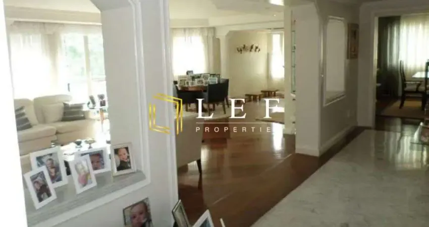 Apartamento com 4 quartos à venda na Rua Doutor José Maria Whitaker, --, Morumbi, São Paulo