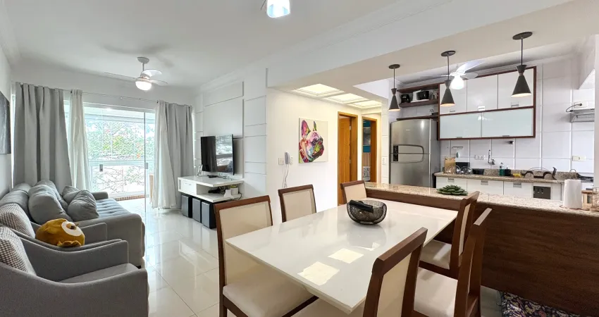 Apartamento próximo à praia, 3 quartos 1 suíte à venda no guarujá.