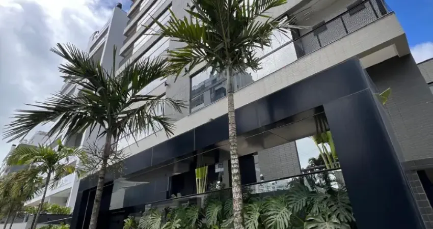 Cobertura nova com 04 suítes - piscina privativa - lazer completo a 200 metros do mar na praia brava em itajaí
