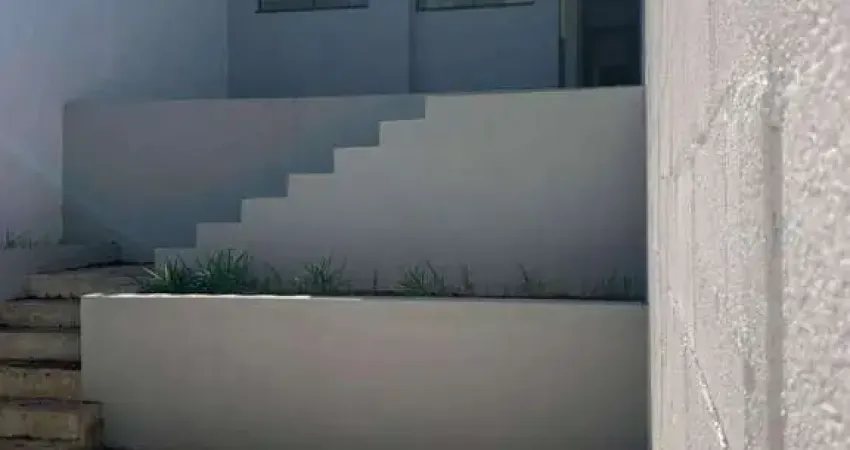 Casa com 2 quartos à venda no Floresta, Divinópolis