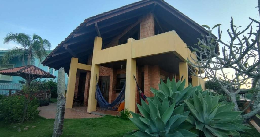 Casa com 5 quartos à venda no Itacolomi, Balneário Piçarras 