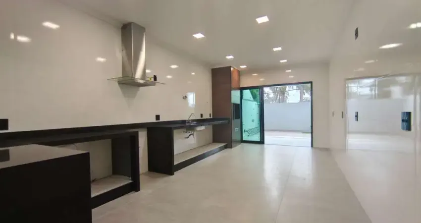 Casa com 3 quartos à venda na Avenida Lauro Miguel Sacker, 70, Chácaras Reunidas São Jorge, Sorocaba