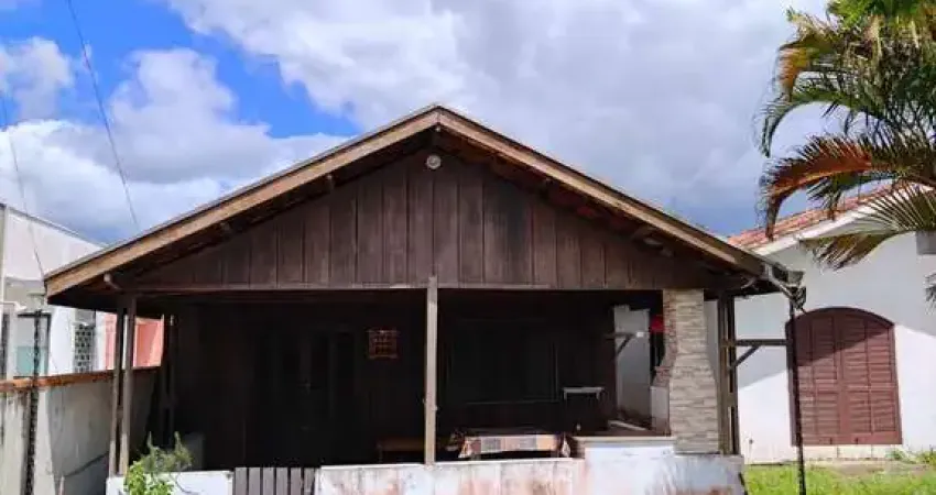 Casa com 2 quartos para alugar no Grajaú, Pontal do Paraná