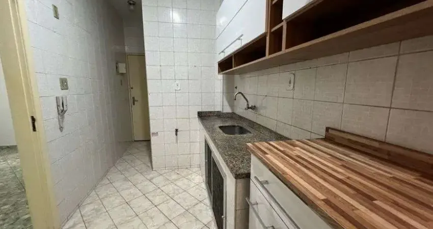 Tijuca - apartamento vazio - elevador - 2 quartos + dependência completa