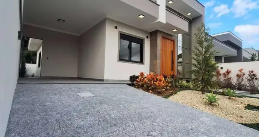 Casa com 3 quartos à venda na Avenida L-7, 1, Forquilhas, São José