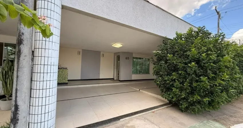 Casa para Locação no Bairro SIM | 4/4 sendo 2 Suítes | Condomínio Fechado