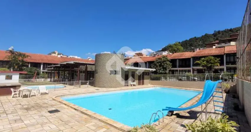 Casa duplex para locação – 3 quartos, escritório e  jardim de inverno