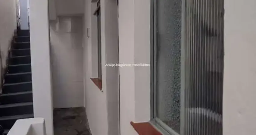 Casa com 1 quarto para alugar na Monsenhor Gustavo Freire, 276, São Mateus, Juiz de Fora