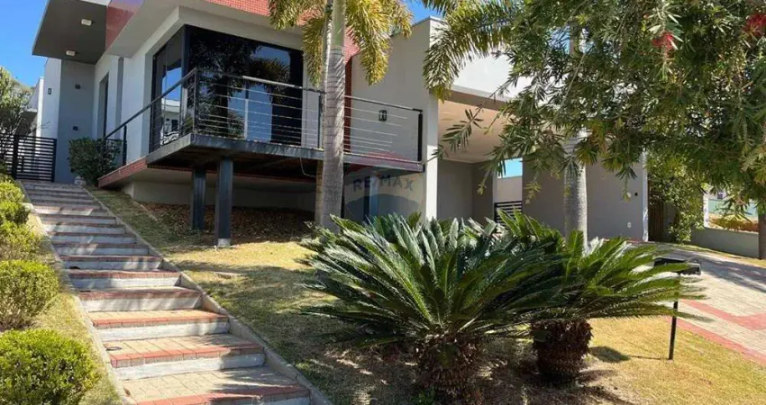 Linda casa térrea para locação, 3 quartos sendo 1 suíte, r$ 12.000, cond villaggio paradiso, itatiba/sp