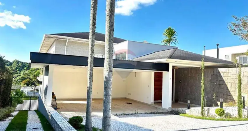 Casa para locação com 4 dormitórios, sendo 3 suítes no condomínio ville de france, itatiba/sp - ao lado do colégio next.