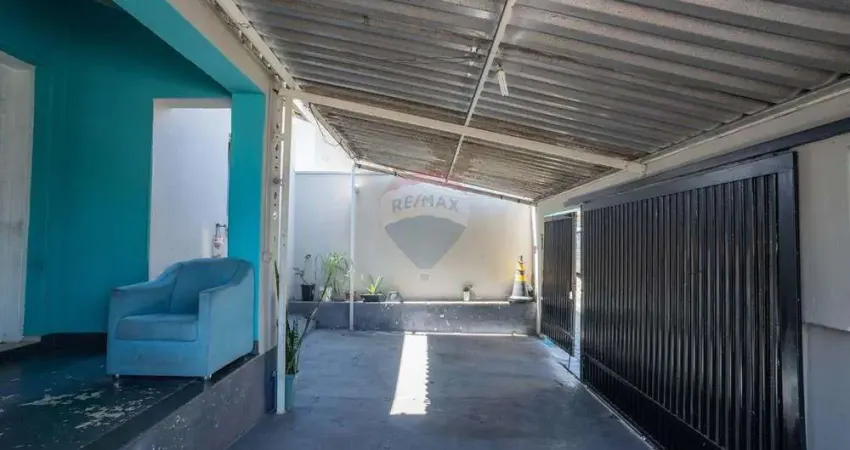 Casa com 2 quartos à venda na Rua Campos Salles, 596, Vila São Sebastião, Valinhos