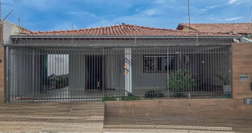 Casa com 3 quartos à venda na Rua 16, Conjunto Riviera, Goiânia