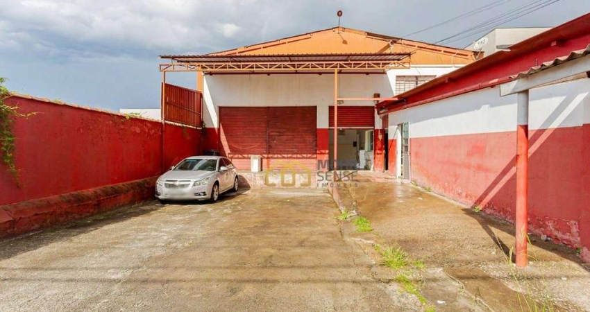 Terreno com Galpão à venda por R$ 1.350.000 - Boqueirão - Curitiba/PR