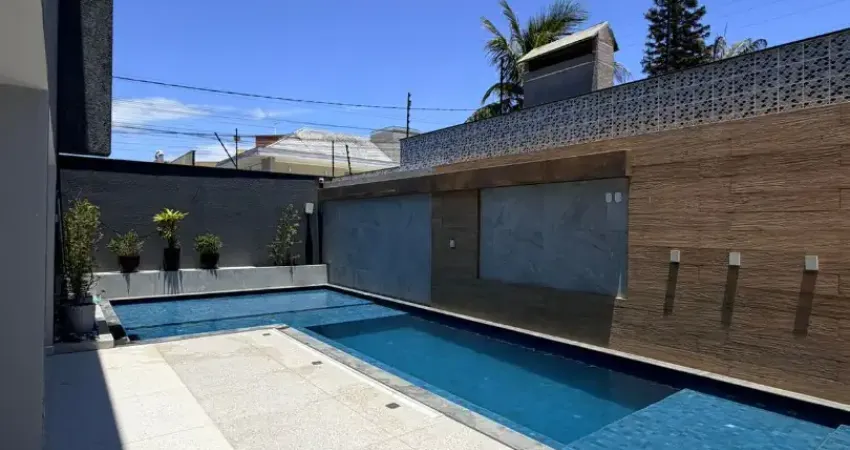 Casa com 4 quartos para alugar na Praça de Embarque, 4875, Porto Fino, Pontal do Paraná