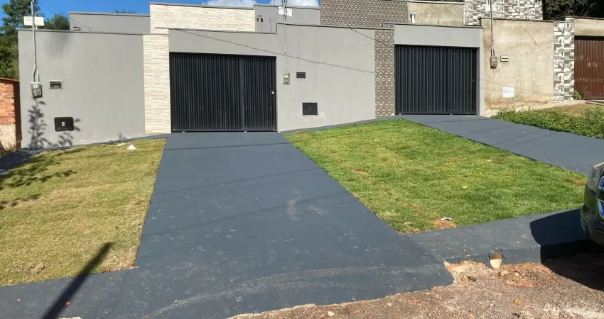 Casa 3 quartos, sendo 1 suíte, sala espaçosa, quartos grandes. trindade-go