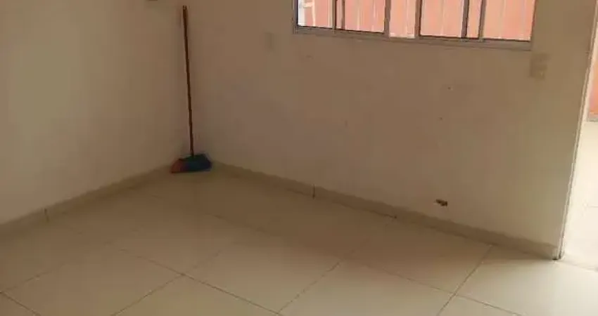 Casa com 2 quartos para alugar no Jardim Santa Mena, Guarulhos 