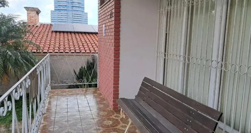 Casa clássica, planta sensacional, 360 m² 4 dormitórios 6 vagas , Jardim Ana Maria/Jundiaí