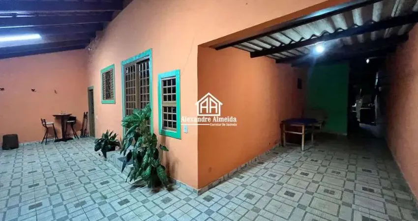Casa com 3 quartos à venda em Granada, Uberlândia 