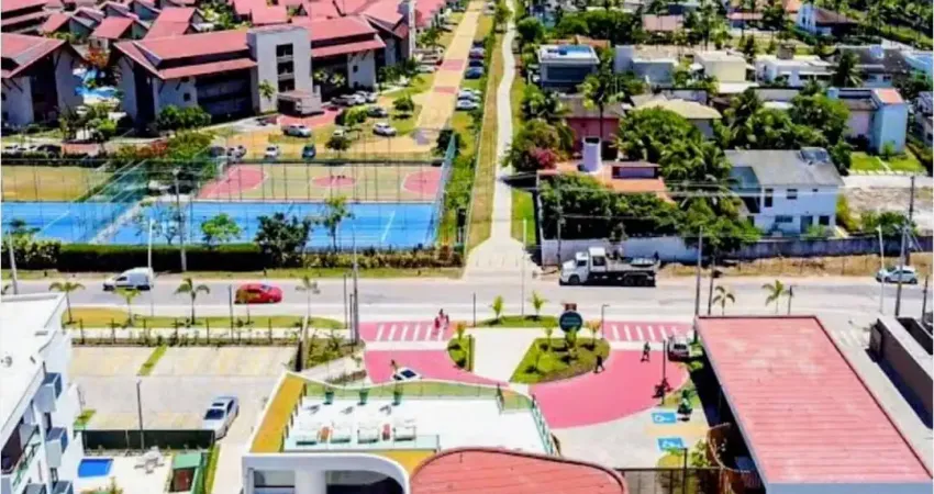 Apartamento mobiliado porteira fechada no condominio makia unidade terreo frente piscina em muro alto próximo ao mar