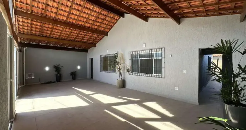 Casa para venda em praia grande, tupi, 3 dormitórios, 1 suíte, 1 banheiro, 4 vagas