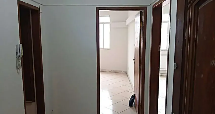 Sala comercial com 2 salas para alugar na Avenida Cesário de Melo, 3013, Campo Grande, Rio de Janeiro