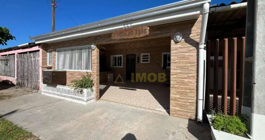 Casa com 2 quartos à venda na Travessa Álvaro Lima, 333, Mirim, Guaratuba