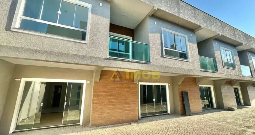 Casa com 3 quartos à venda na Rua José de Alencar, 996, Brejatuba, Guaratuba
