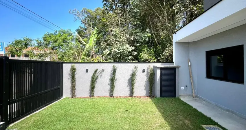 Casa alto padrão com piscina 3 quartos 1 suíte balneário nereidas