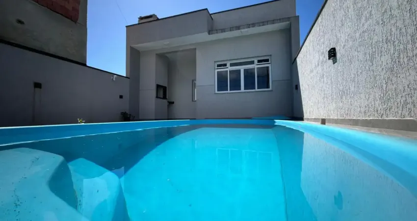 Casa 3 quartos com piscina no brejatuba em guaratuba (temporada)