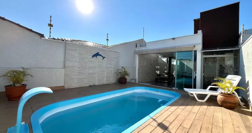 Casa com piscina 3 quartos 1 suíte no balneário eliana em guaratuba (temporada)